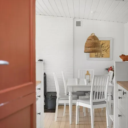 Stunning In With Kitchen * Dronningmølle