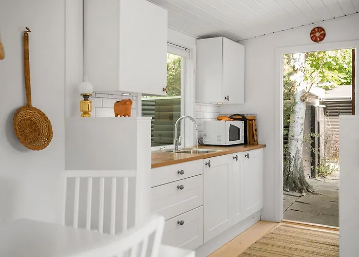 2 Bedroom Lovely In * Dronningmølle